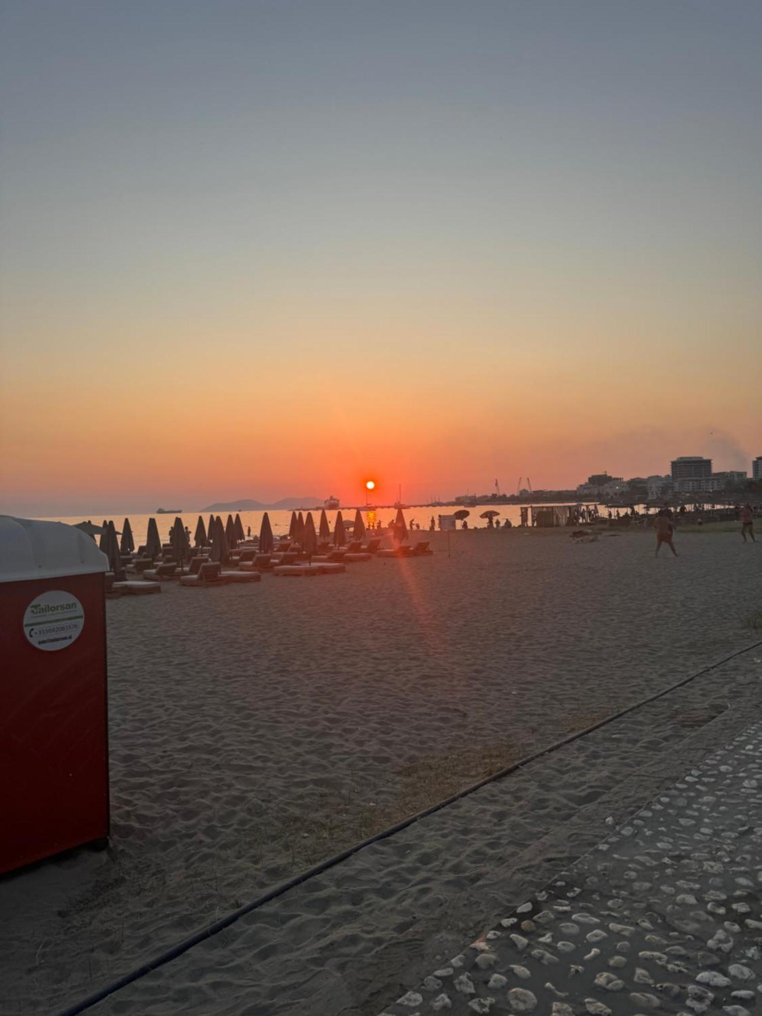 Bestview Lungomare Vlorë Esterno foto